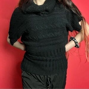 Black knit sweater 🖤🖤​​​​​​​​​​​​​​​​​​